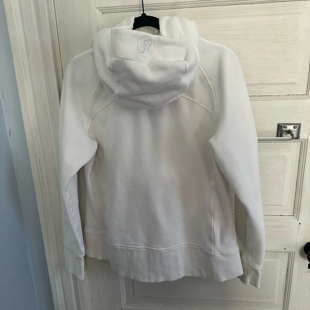 Lululemon Scuba Hoodie - Picture 2 of 5